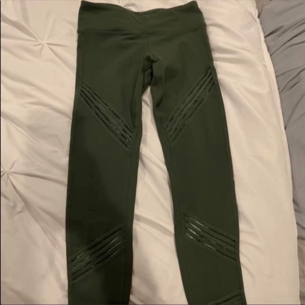 Green ALO Yoga Leggings!